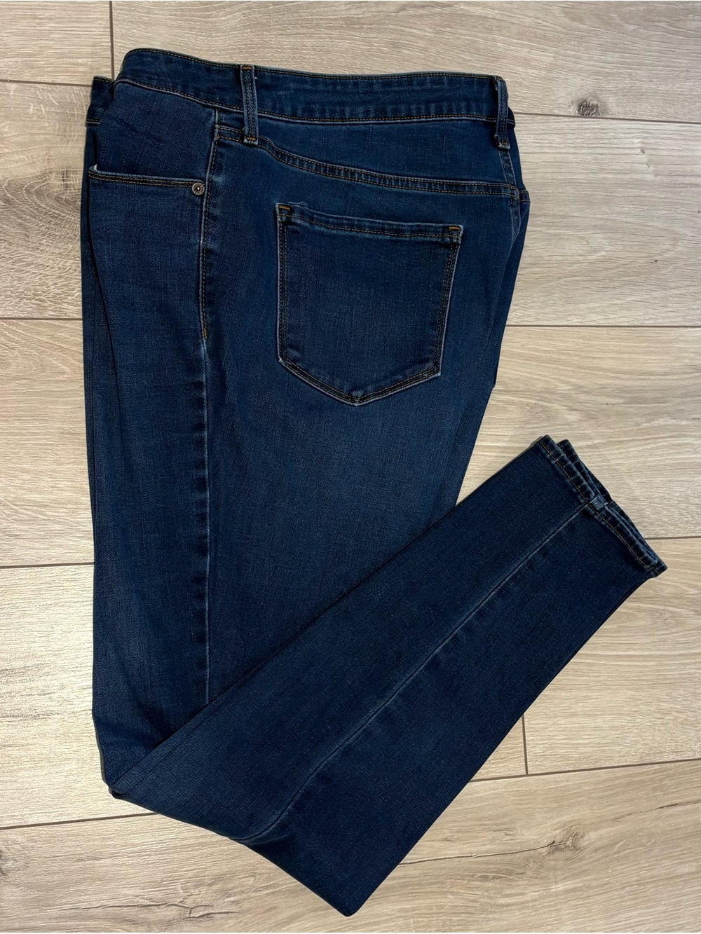 Old Navy Women's Dark wash Pop Icon Skinny Jeans 14 Tall